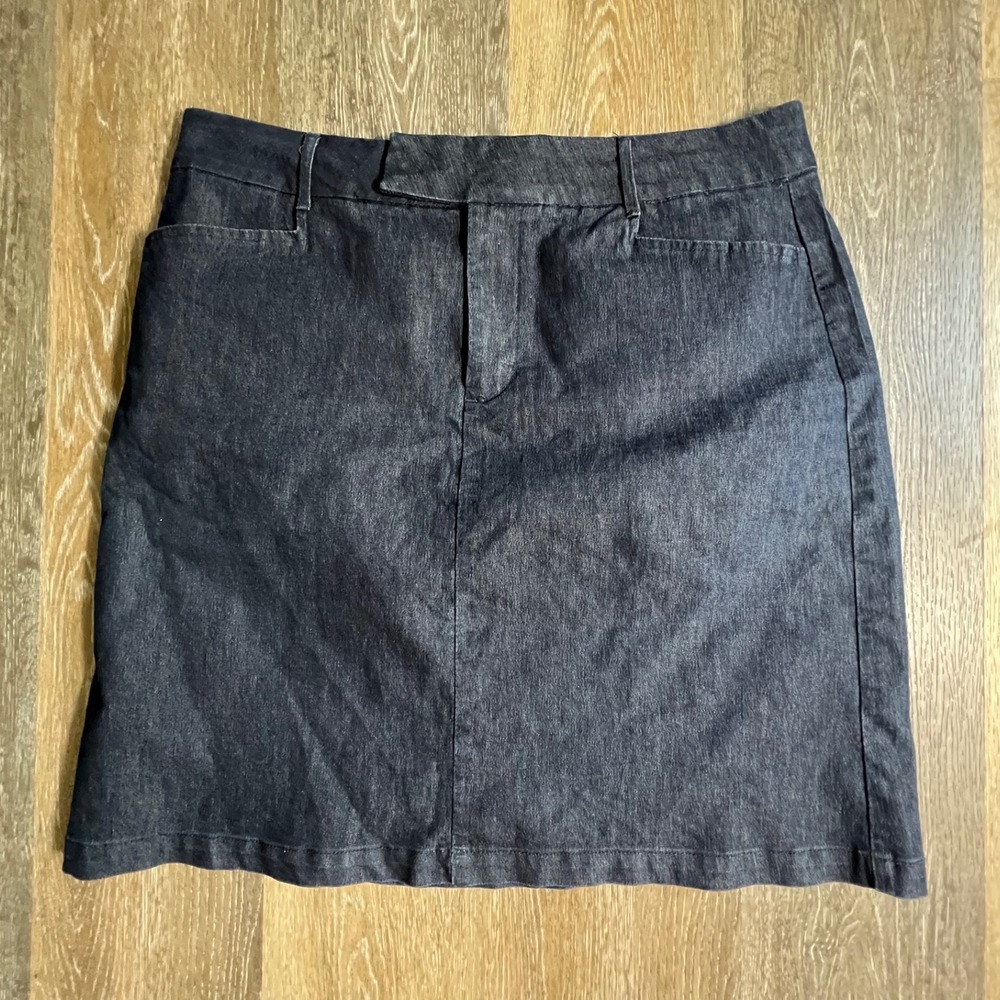 Riders by Lee Denim Skirt Women 16 M Dark Blue Stretch Mini Casual 3582